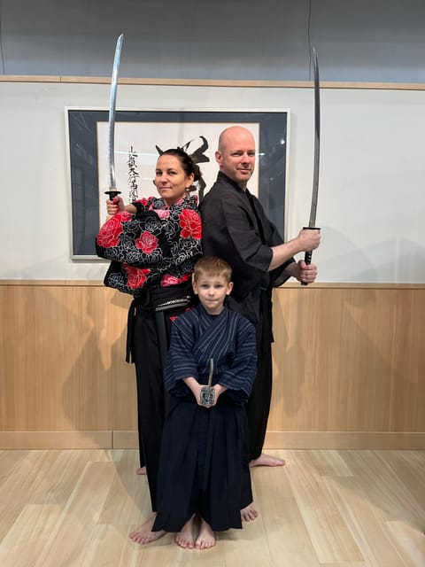 SAMURAI EXPERIENCE in Tokyo（Harajuku）【SAMURAI've】 - Sword-in-hand photographs to finish
