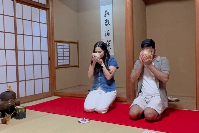 Shibuya Authentic Tea Ceremony with experienced instructor - The guide and the tone of the session