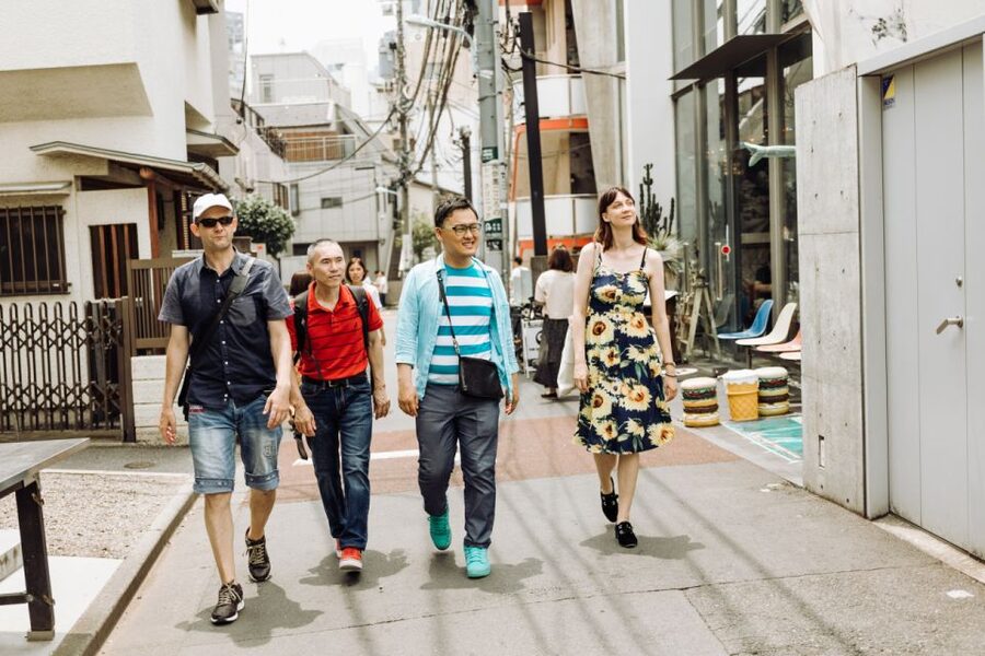 Shibuya & Harajuku: Hidden Gems & Highlights Private Tour - Why the guide makes the difference