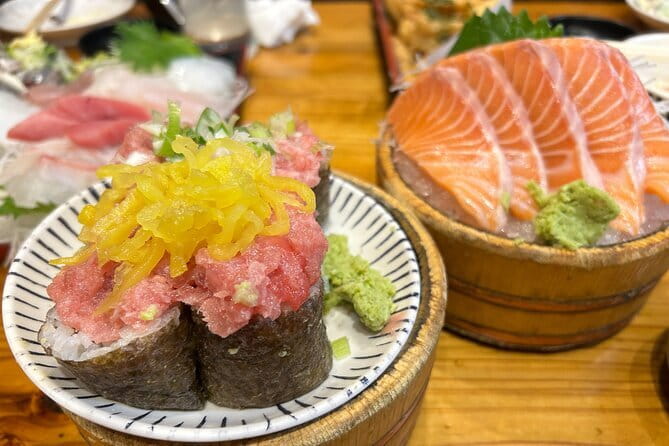 Shinjuku: Food Tour – 15 Dishes & 3 Drinks at 4 Eateries - Why this tour is a useful first night in Shinjuku