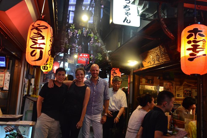 Shinjuku: Golden Gai Food Tour - Kabukicho without the confusion