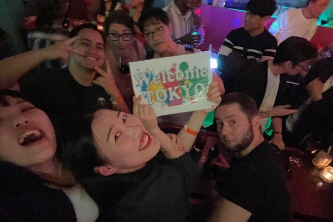 Shinjuku Locals &Traveller Meet&Drink Experience Solo going Party - What happens from 7:30 to 10:00 PM