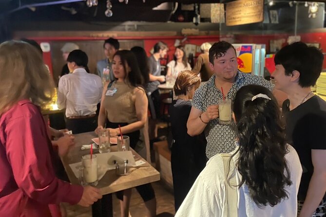Shinjuku Locals &Traveller Meet&Drink Experience Solo going Party - What the $48 price really covers