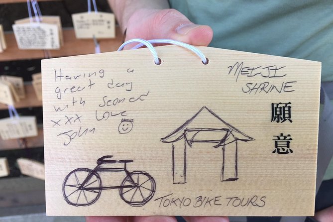 Small Group Cycling Tour in Tokyo - Why a bicycle works so well in Tokyo