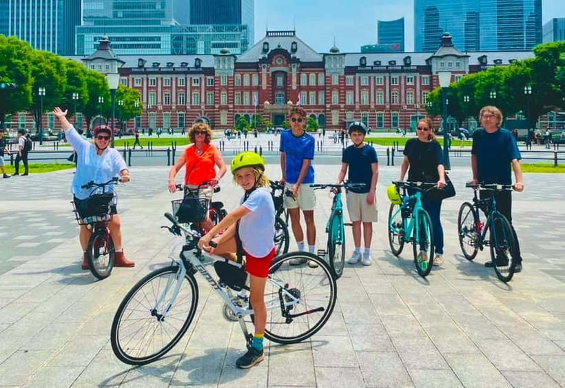 Tokyo: 3-Hour Bike or E-Bike City Highlights Tour - Zojo-ji Temple and the first look at old Tokyo