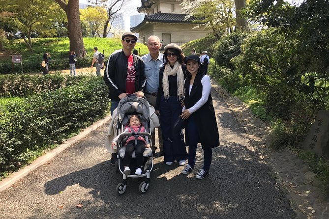Tokyo 6hr Private Tour with Government-Licensed Guide - Shinjuku Gyoen and Tokyo’s garden tradition