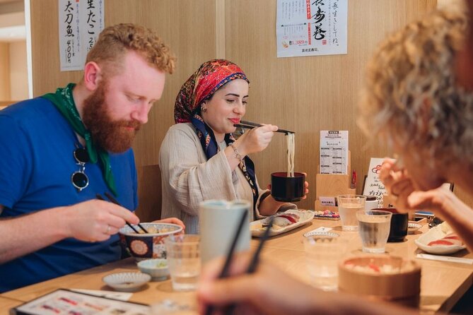 Tokyo After 5: Authentic Japanese Food & Drink Night Tour - What the guide adds to the night