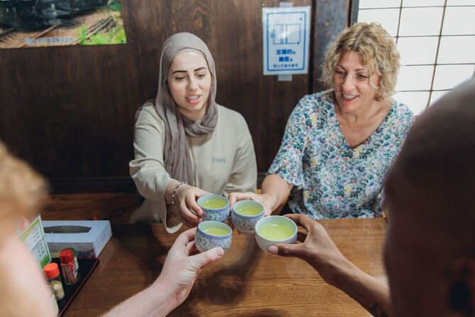 Tokyo After 5: Authentic Japanese Food & Drink Night Tour - How much food and drink do you receive?