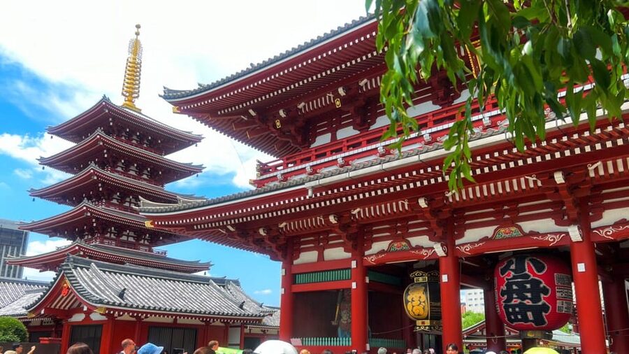Tokyo: Asakusa and Tokyo’s Oldest Temple Senso-ji Tour - Why Asakusa Makes a Smart First Tokyo Walk