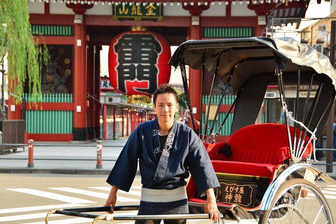 Tokyo Asakusa Rickshaw Tour - Meeting your guide near Asakusa Station