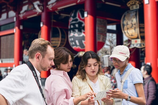 Tokyo Asakusa Temple & Shrine Walking Tour with Local Guide - Kaminarimon and the giant red lantern