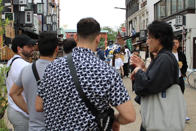Tokyo: Asakusa Walking Tour with Japanese Comedian - Nisombutsu and Nitenmon Gate