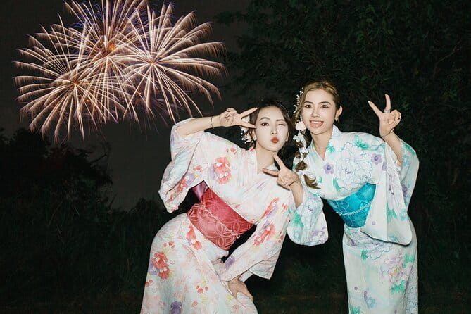 Tokyo Authentic Kimono Rental in Asakusa with Photography Option - Walking Asakusa in traditional clothing