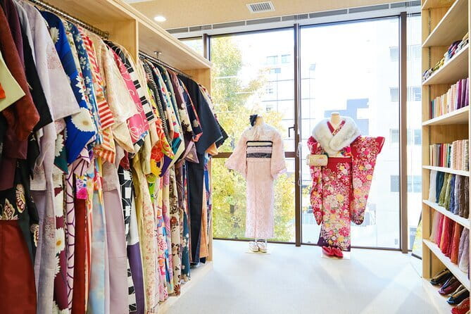 Tokyo Authentic Kimono Rental in Asakusa with Photography Option - What the $45.58 price gets you