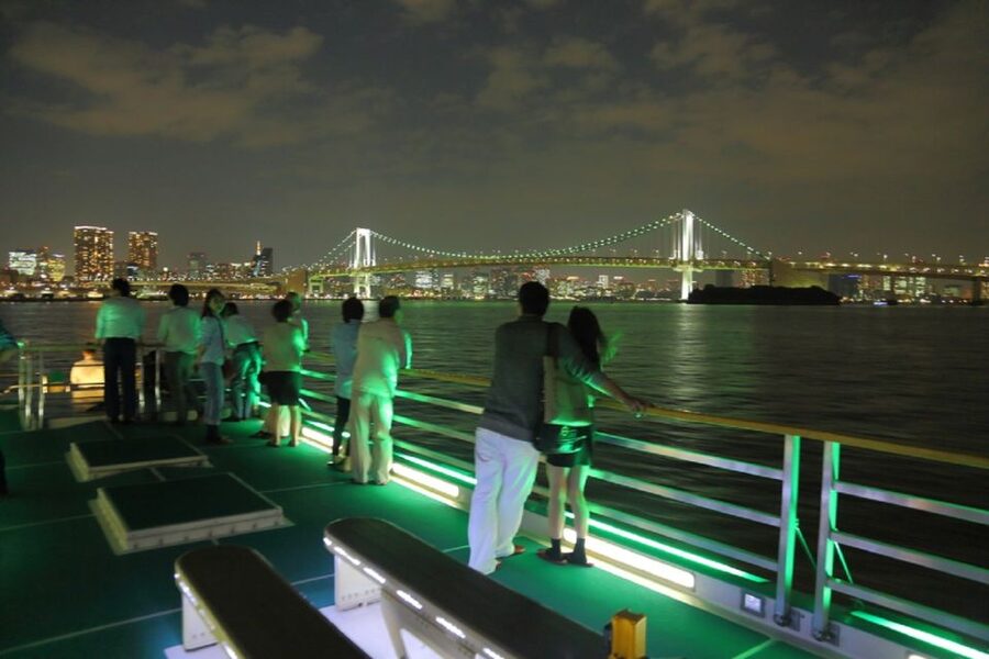 Tokyo Bay: Traditional Japanese Yakatabune Dinner Cruise - The Multi-Course Japanese Dinner