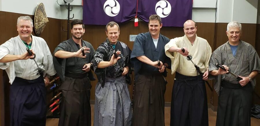 Tokyo: Best Samurai Experience - Practicing Offensive and Defensive Moves