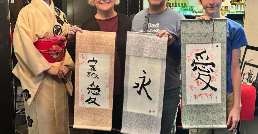 Tokyo: Calligraphy on Kanji Fan & Scroll with Drink - Finding Shodo Cafe 7557 from Roppongi Station