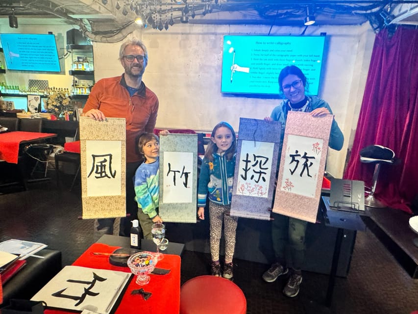 Tokyo: Calligraphy on Kanji Fan & Scroll with Drink - Choosing a name or meaningful word