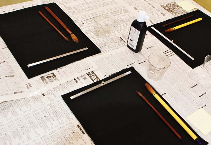 Tokyo: Calligraphy Workshop Craft Your Own Art in Asakusa - Meeting Mei and getting comfortable with the brush