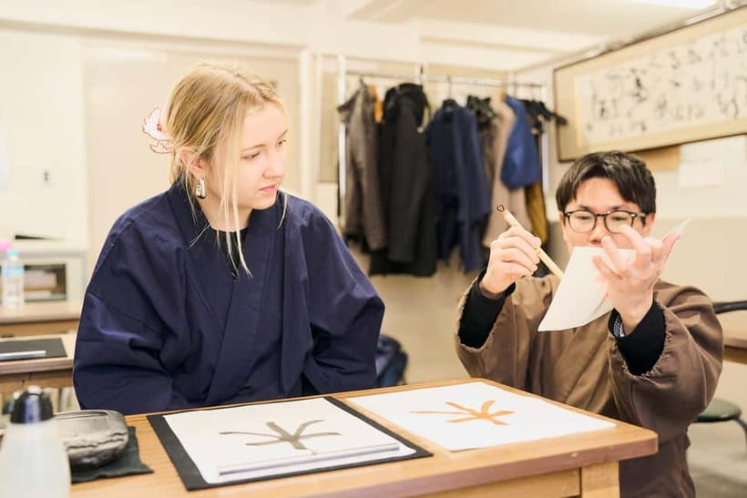 Tokyo: Calligraphy Workshop & Original T-Shirt Creation - Who will enjoy this class most?