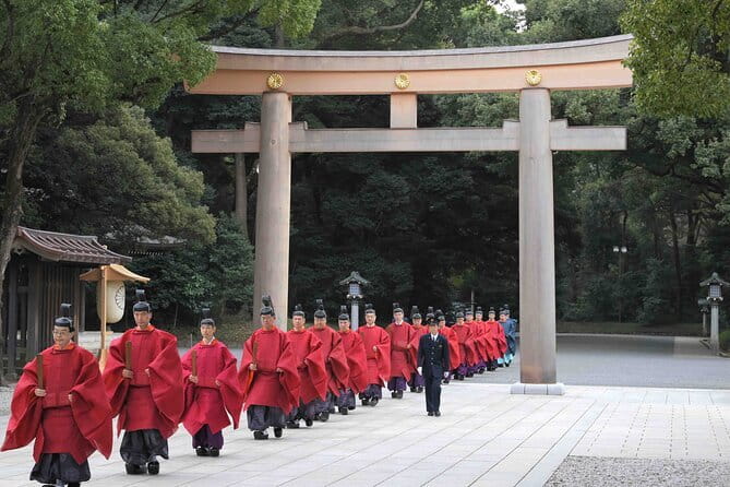 Tokyo City Tour by Private Car & English guide - Senso-ji and Nakamise: your first look at old Tokyo