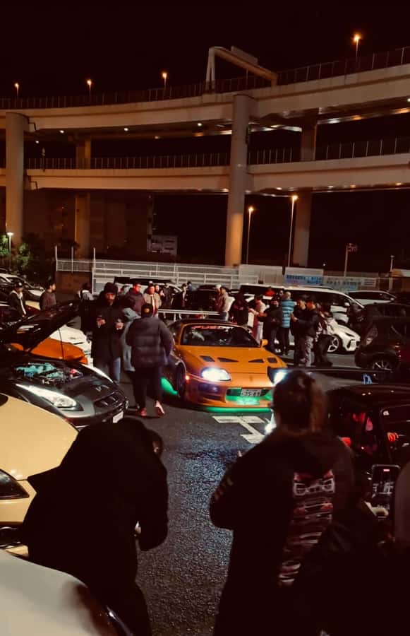 Tokyo: Daikoku PA & Shibuya Private Tour in a WRX STI - Autobacs Rainbow Bridge for parts and browsing