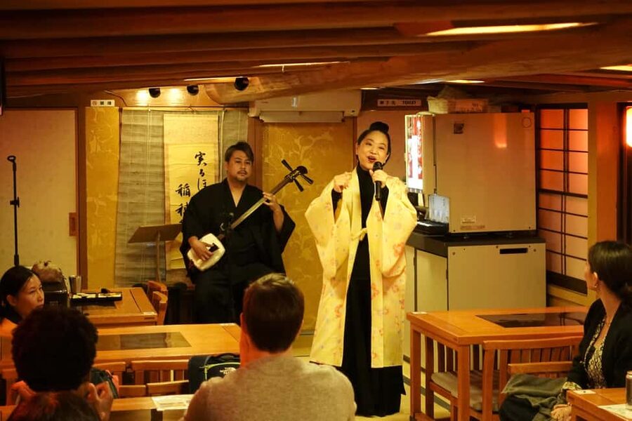 Tokyo Dinner Cruise & Tradition Show & Drinks & Tokyo Tower - A 100-minute cruise from Etchūjima Pier