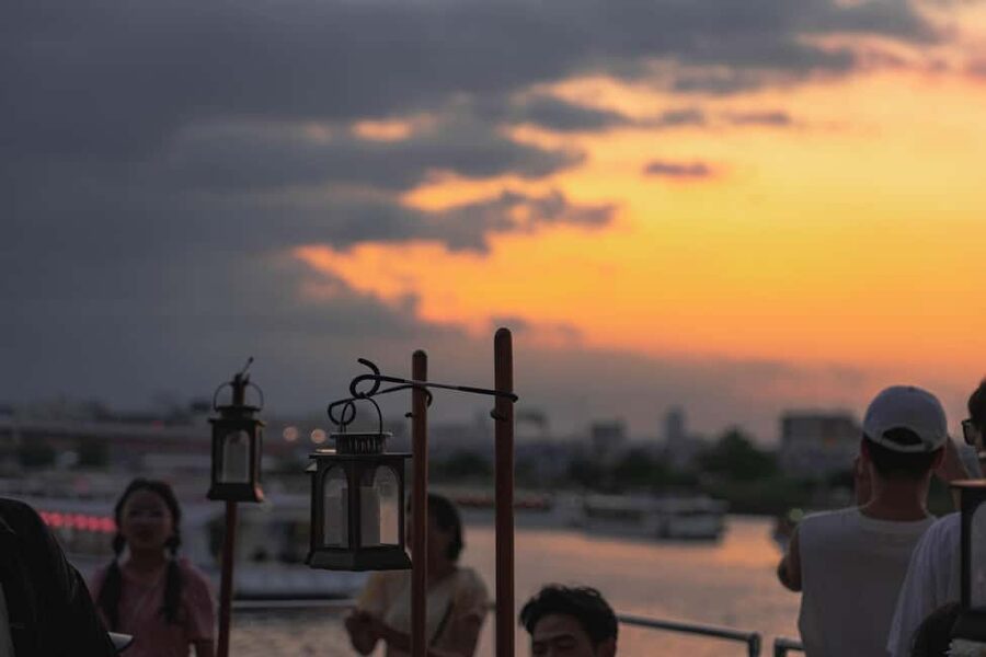 Tokyo Dinner Cruise & Tradition Show & Drinks & Tokyo Tower - Shamisen music and a changing traditional show