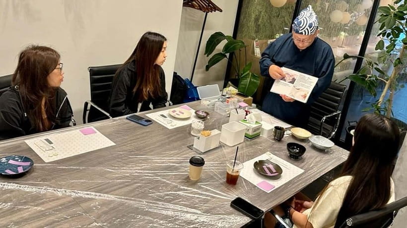 Tokyo: Discover the Art of Kintsugi in Ginza - Finding the meeting point near Ginza Station