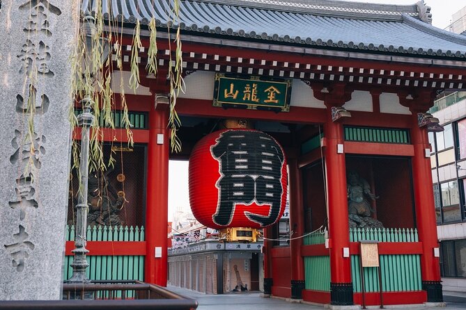 Tokyo Early Morning Tour Asakusa Meiji Shrine (Private Opt) - Tsukiji Outer Market and the case for arriving hungry