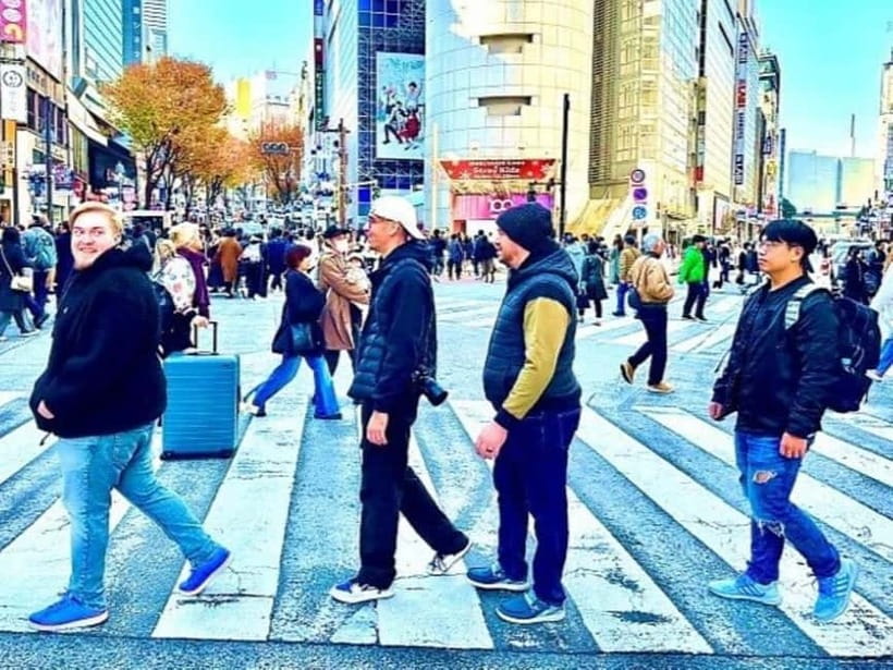 Tokyo: Full Course Tour: Explore 10 Must-Sees & Hidden Gems - Akihabara and the everyday side of pop culture
