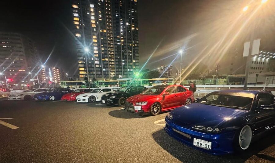 Tokyo: Go Daikoku PA Fast & Furious 3 Sports Car Meetup - Choosing a guide and vehicle