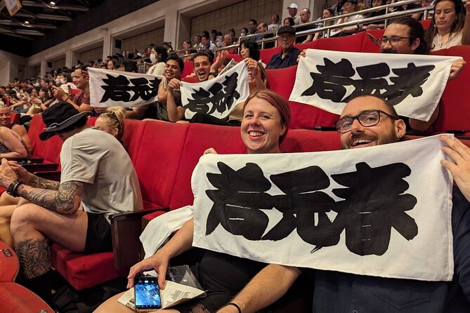 Tokyo: Grand Sumo May Tournament - Chanko-nabe near the arena
