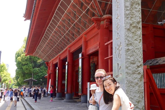 Tokyo Guided Small-Group Biking Tour - Tokyo Bay and the Rainbow Bridge picnic