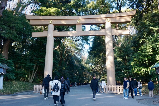 Tokyo: Harajuku Meiji Shrine to Shibuya Crossing Guided Tour - Why this Harajuku to Shibuya route works