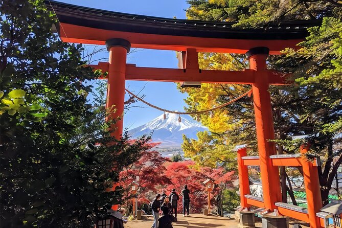Tokyo: Instagram-Worthy Mt Fuji & Lake Kawaguchiko Day Trip - Maple Corridor, the autumn replacement for Oishi Park