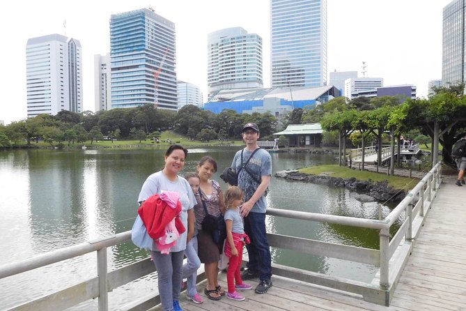 Tokyo Japanese Garden Lover's Private Tour with Government-Licensed Guide - Koishikawa Korakuen and Rikugien