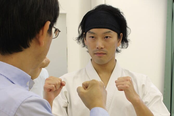 Tokyo: Karate Experience with Former All-Japan Champion - Meeting Ryo, a champion who teaches rather than performs