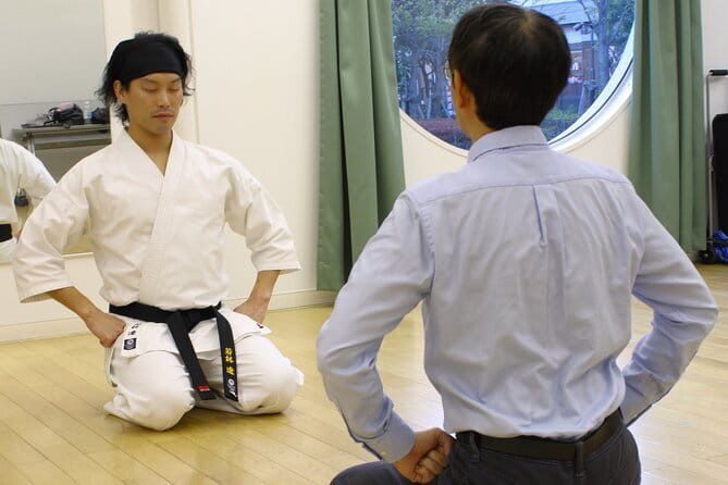 Tokyo: Karate Experience with Former All-Japan Champion - Stretching that prepares your body for karate