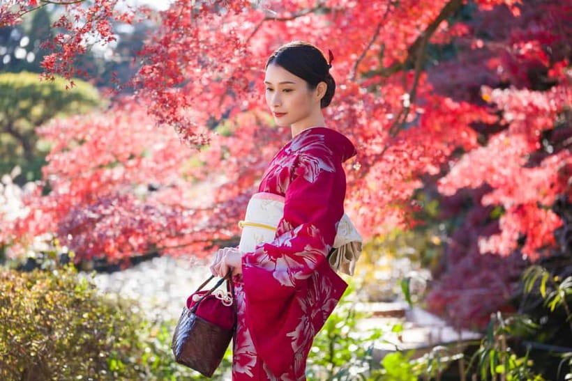 Tokyo: Kimono Rental inside Shinjuku Gyoen National Garden - What the $45 price really covers