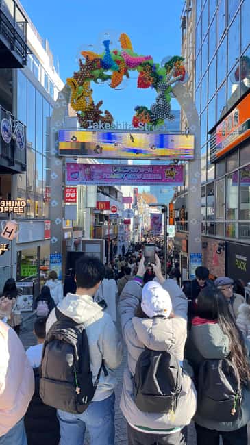 Tokyo: Meiji Jingu, Harajuku, Shibuya, and Shijuku Tour - Shinjuku after sunset or late in the afternoon