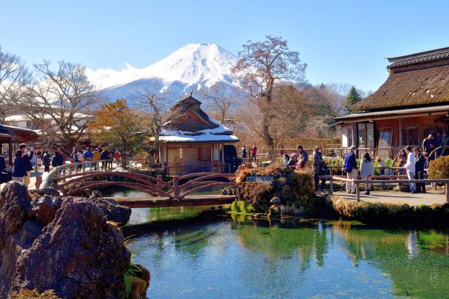 Tokyo: Mt. Fuji, Kamakura, Big Buddha, & Lake Ashi Day Trip - Kamakura’s Great Buddha, a calm first stop