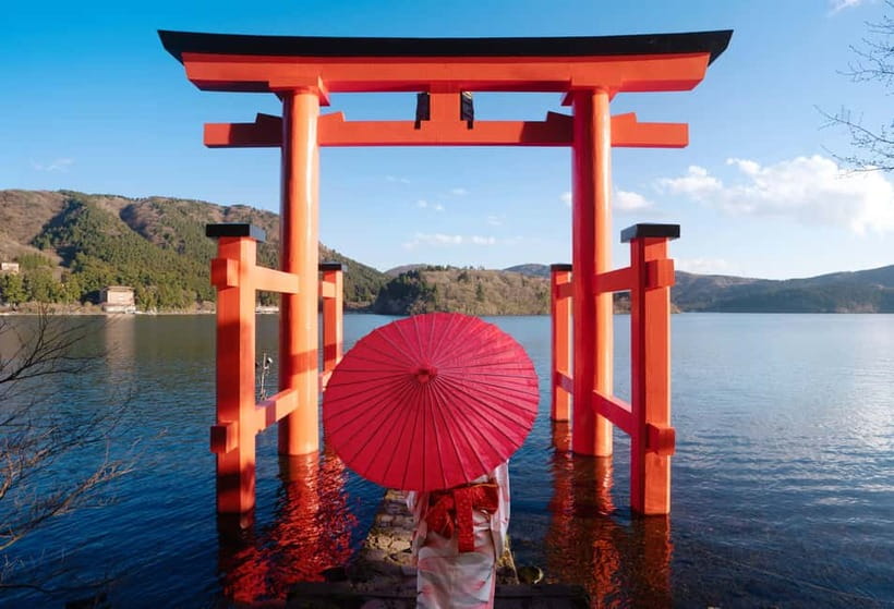 Tokyo: Mt. Fuji, Owakudani, Hakone Shrine, & Open-Air Museum - Starting with sculpture at the Hakone Open-Air Museum
