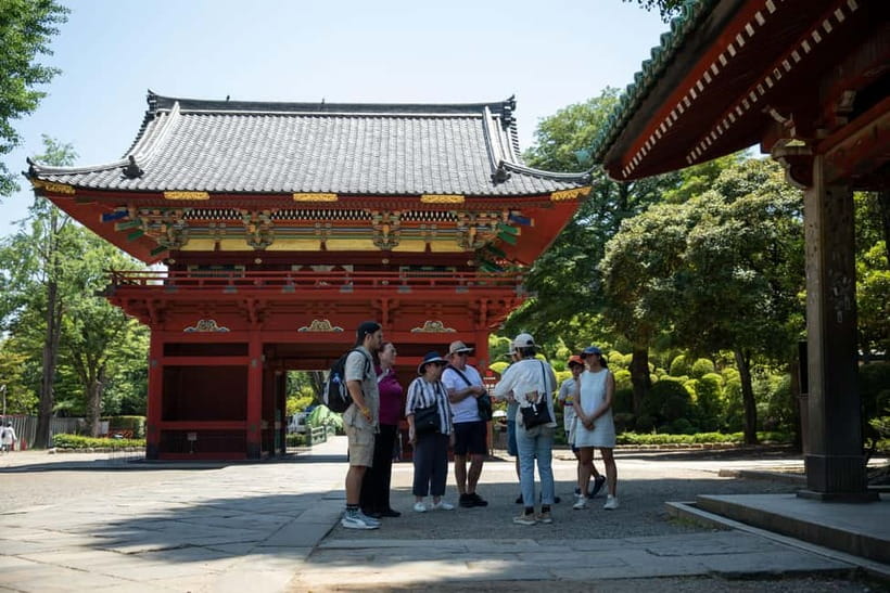 Tokyo: Old Quarter Yanaka Walking Tour - A pause at Yanaka Beer Hall