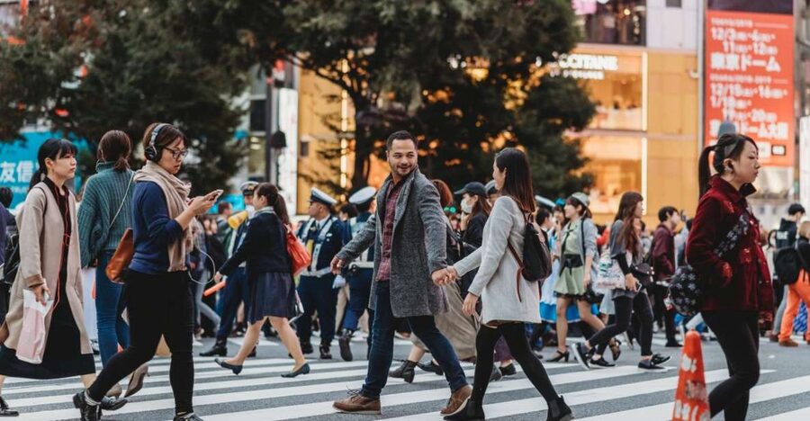 Tokyo: Photo Shoot with a Private Vacation Photographer - What the photographer actually does