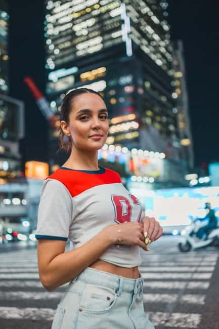 Tokyo Photoshoot Tour with a Local Photographer - Why a Local Photoshoot Works Better Than a Tokyo Selfie