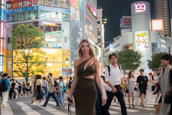 Tokyo Portrait Tour with a Professional Photographer - Who gets the best value at $83?