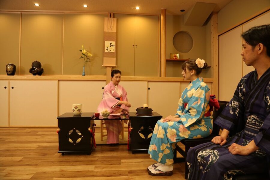 Tokyo: Practicing Zen with a Japanese Tea Ceremony - Why the Zen connection matters