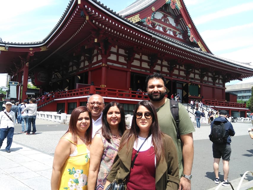 Tokyo: Private City Highlights Tour with Local Guide - Akihabara, Nezu, and the value of choosing less