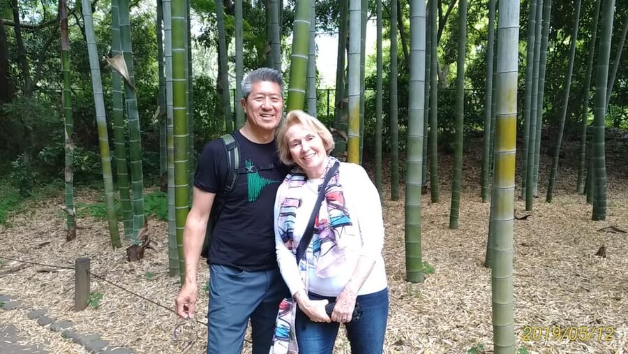 Tokyo: Private City Highlights Tour with Local Guide - What the guides add to the day